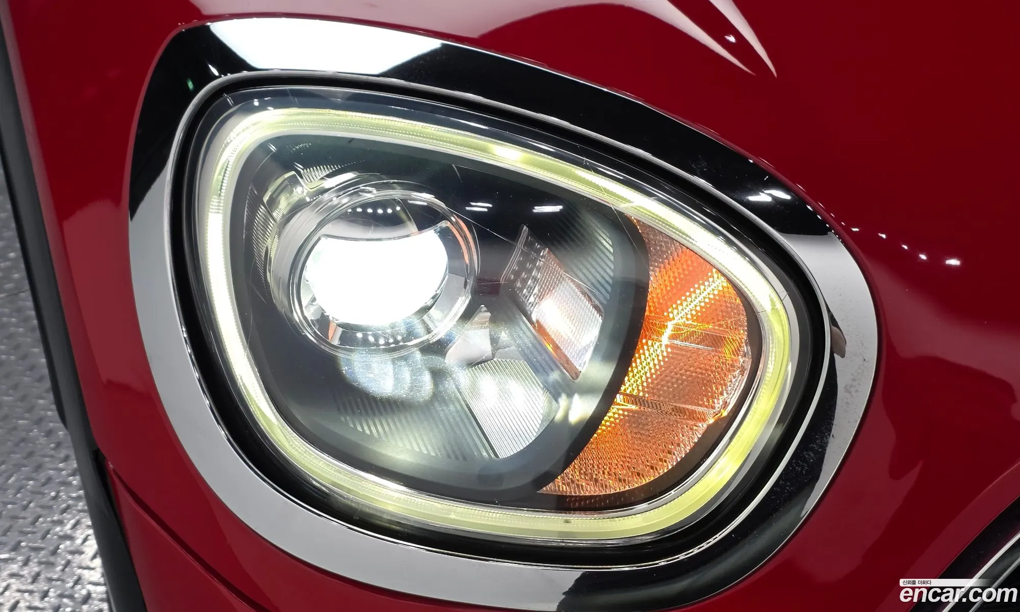 Mini Cooper D Countryman 2018 — 28