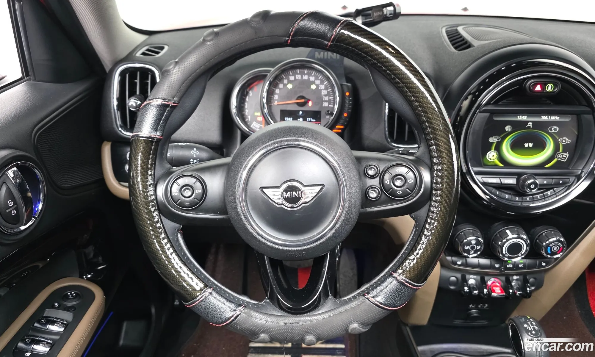 Mini Cooper D Countryman 2018 — 12