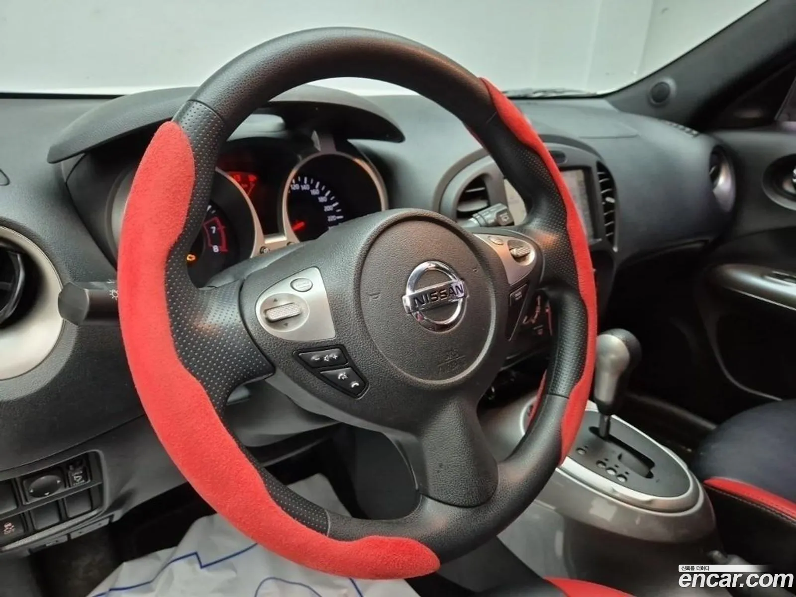 Nissan Juke 2014 — 8