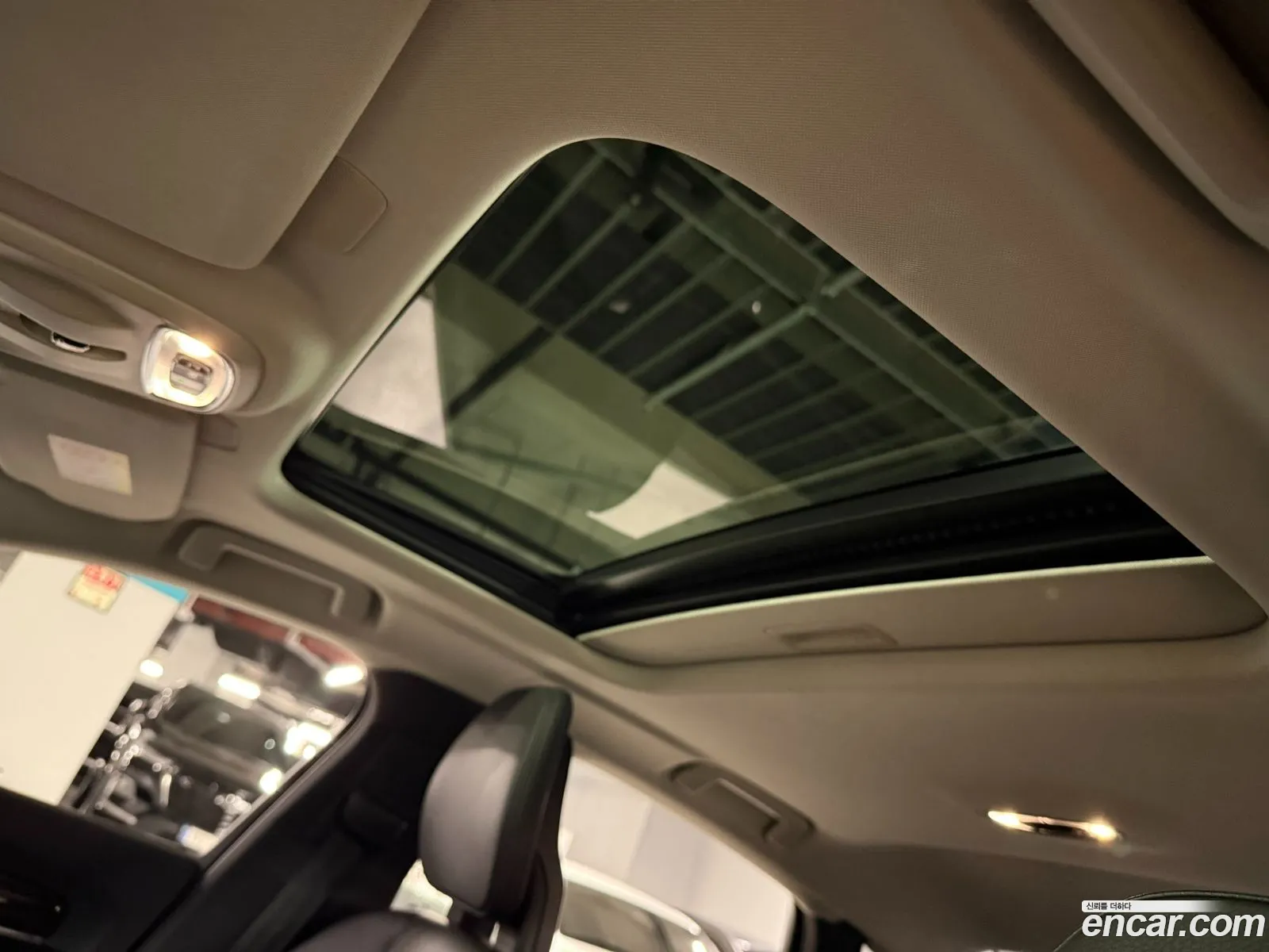 Volvo S90 2018 — 14