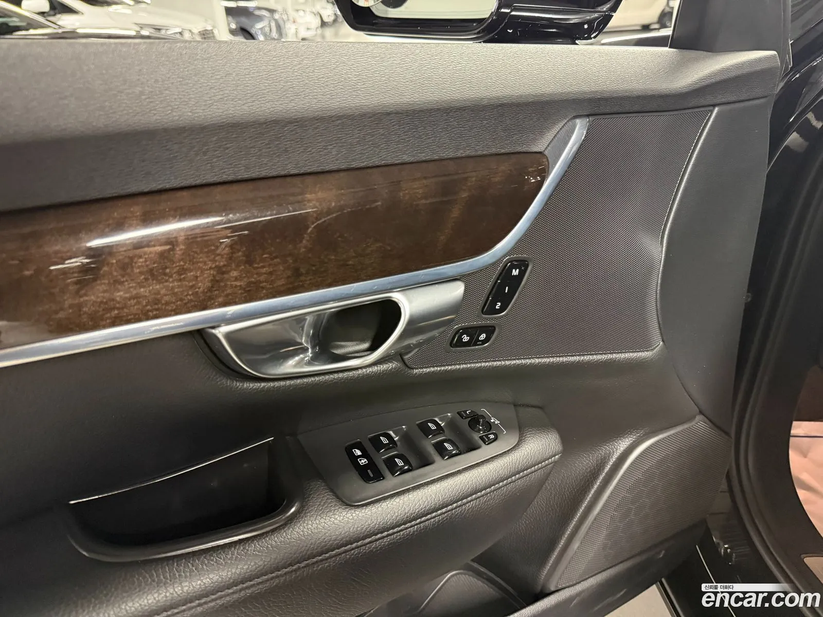 Volvo S90 2018 — 10