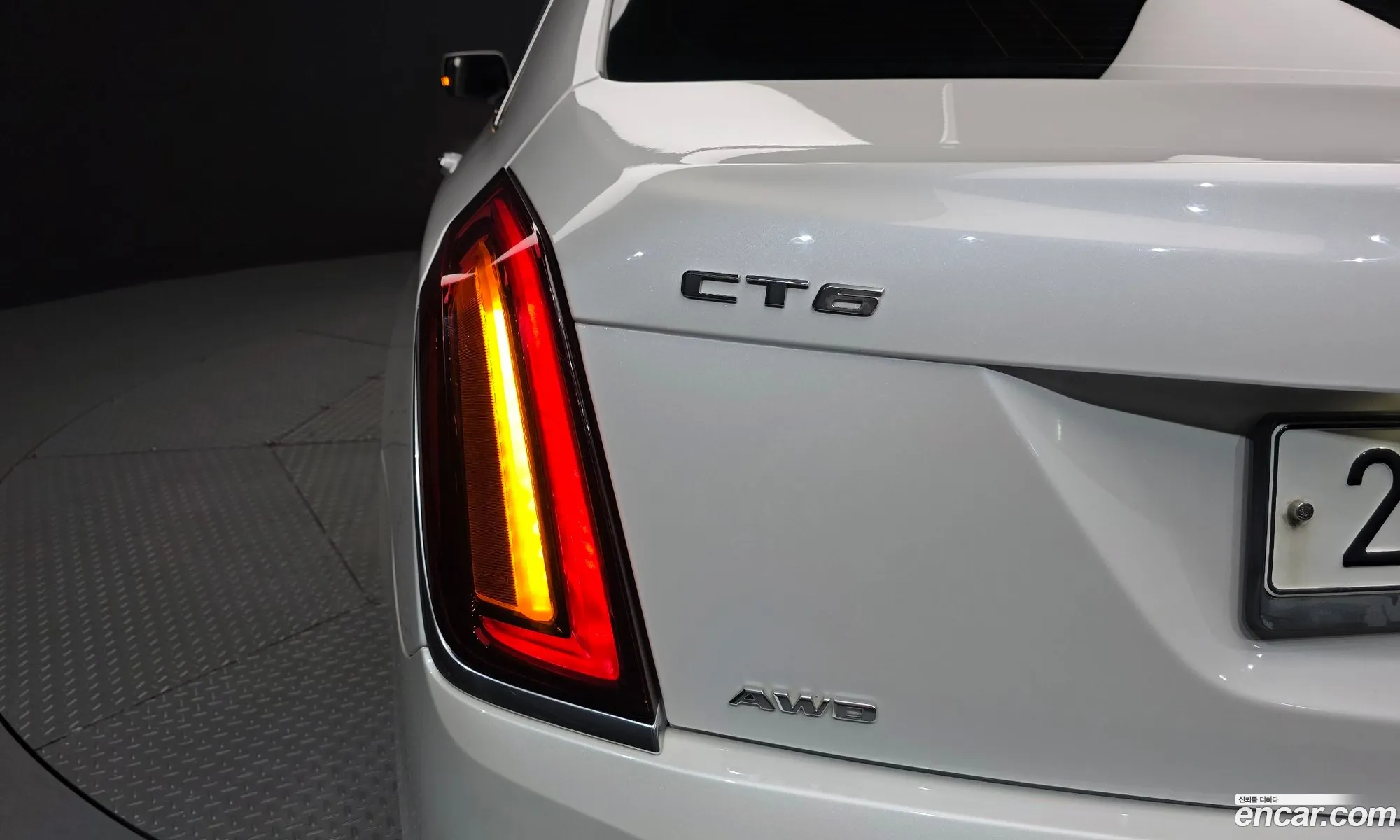 Cadillac CT6 2017 1G6K95RS0HU169474 — 28