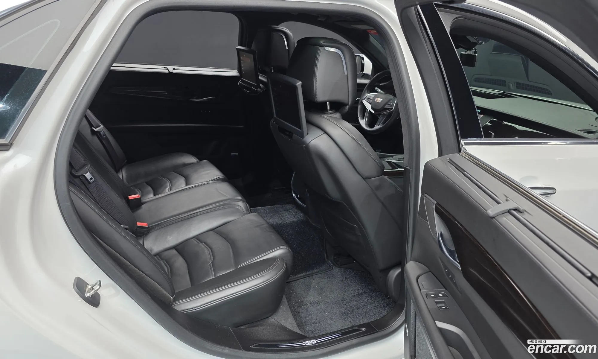Cadillac CT6 2017 1G6K95RS0HU169474 — 21