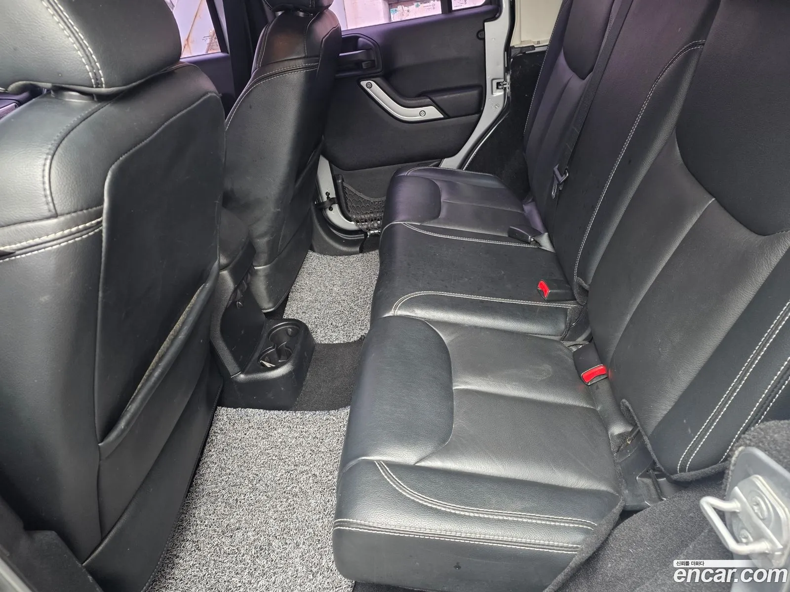 Jeep Wrangler 2015 — 4