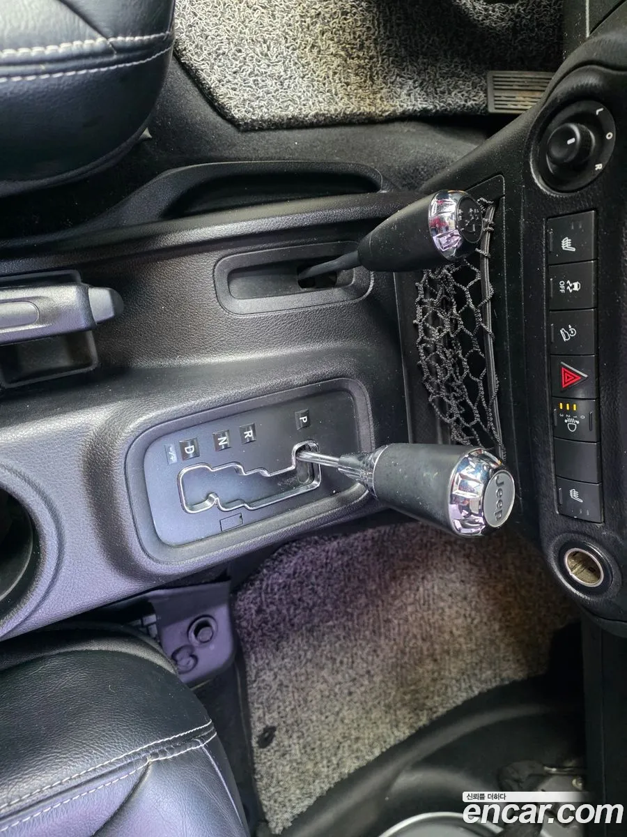 Jeep Wrangler 2015 — 13