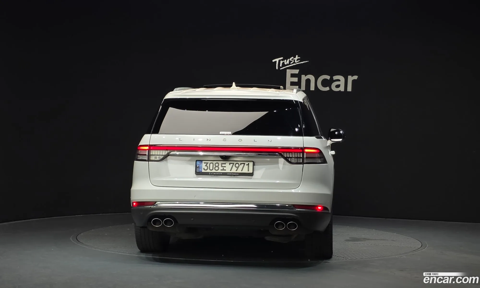 Lincoln Aviator 2021 5LM5J7XC2MGL04643 — 3