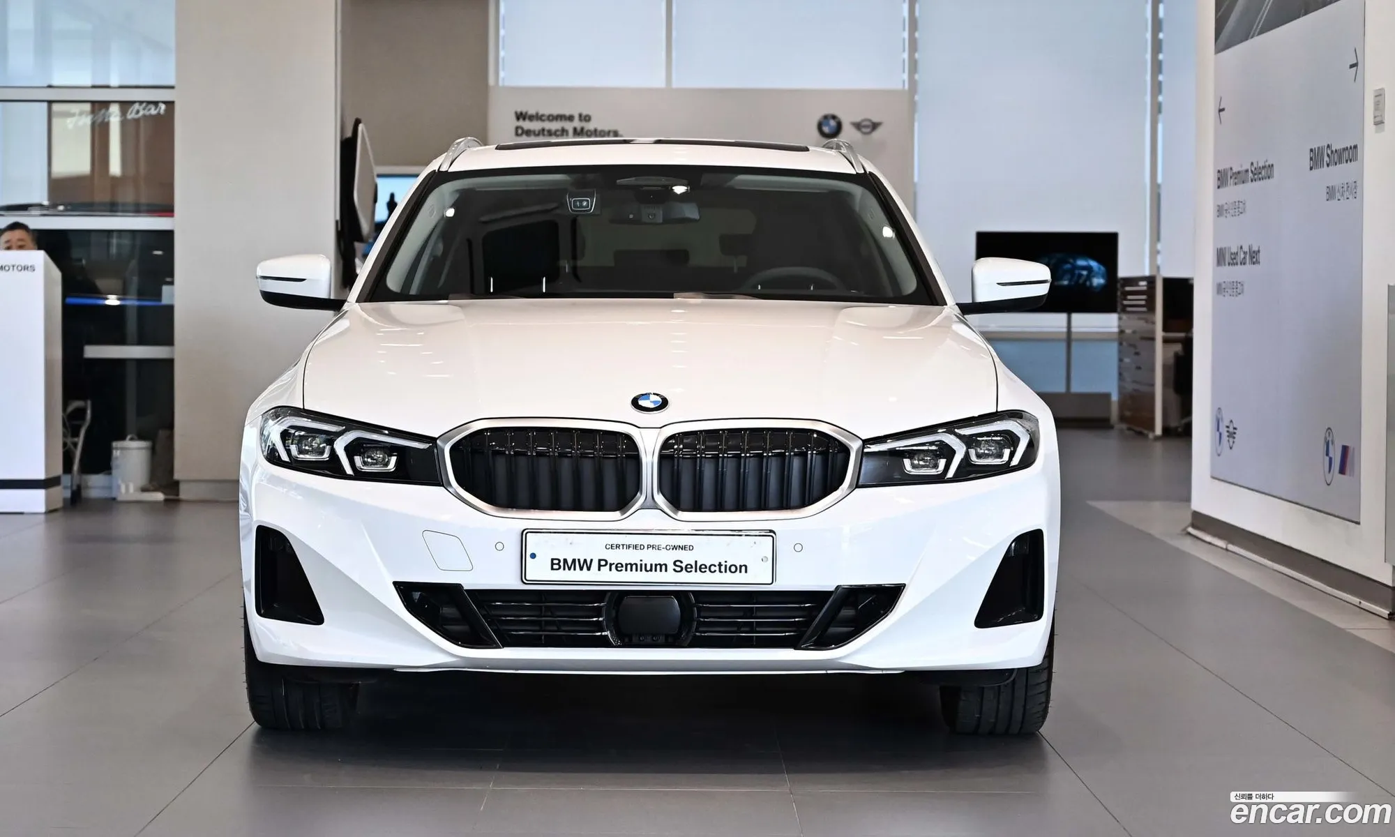 BMW 3 Series 2025 — 12