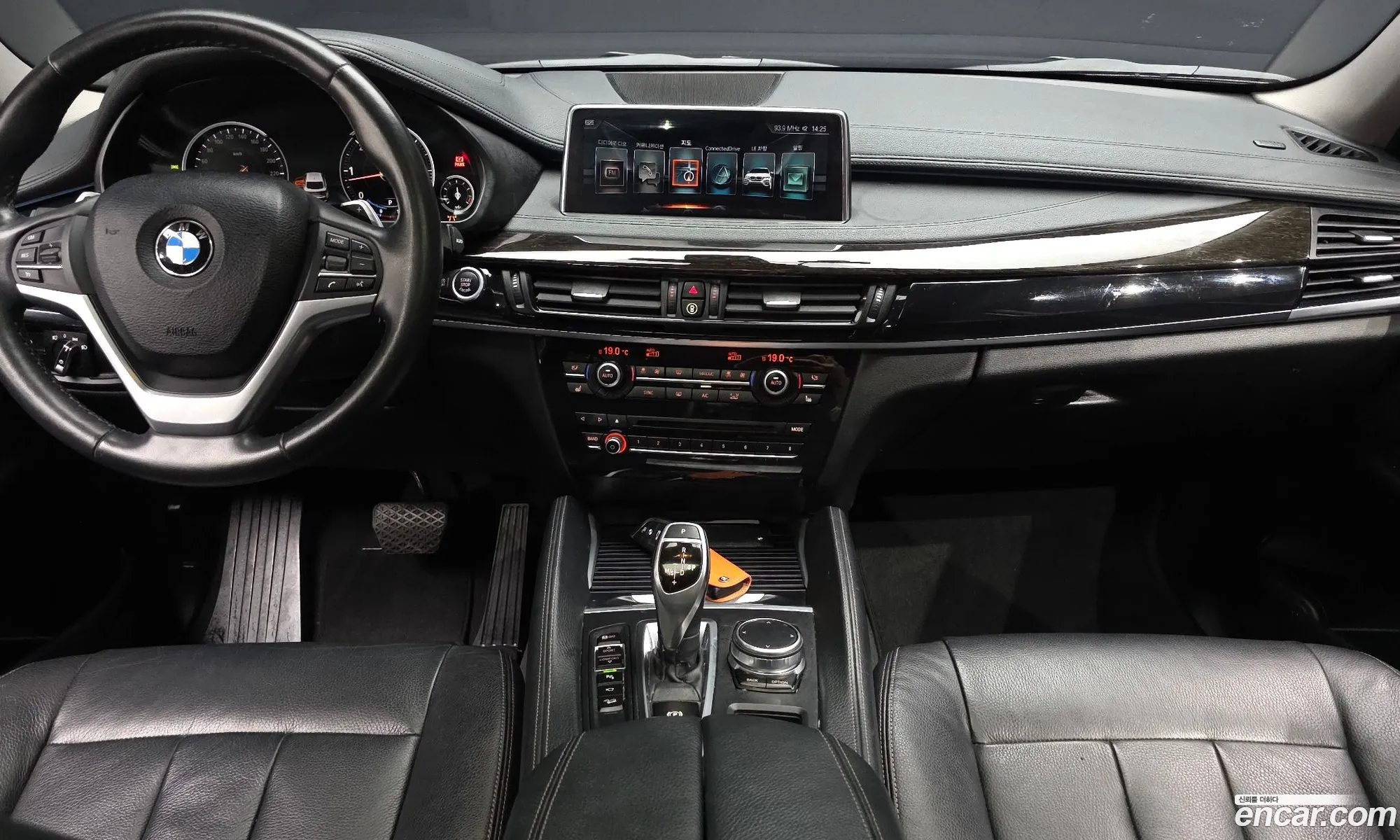 BMW X6 2017 — 18