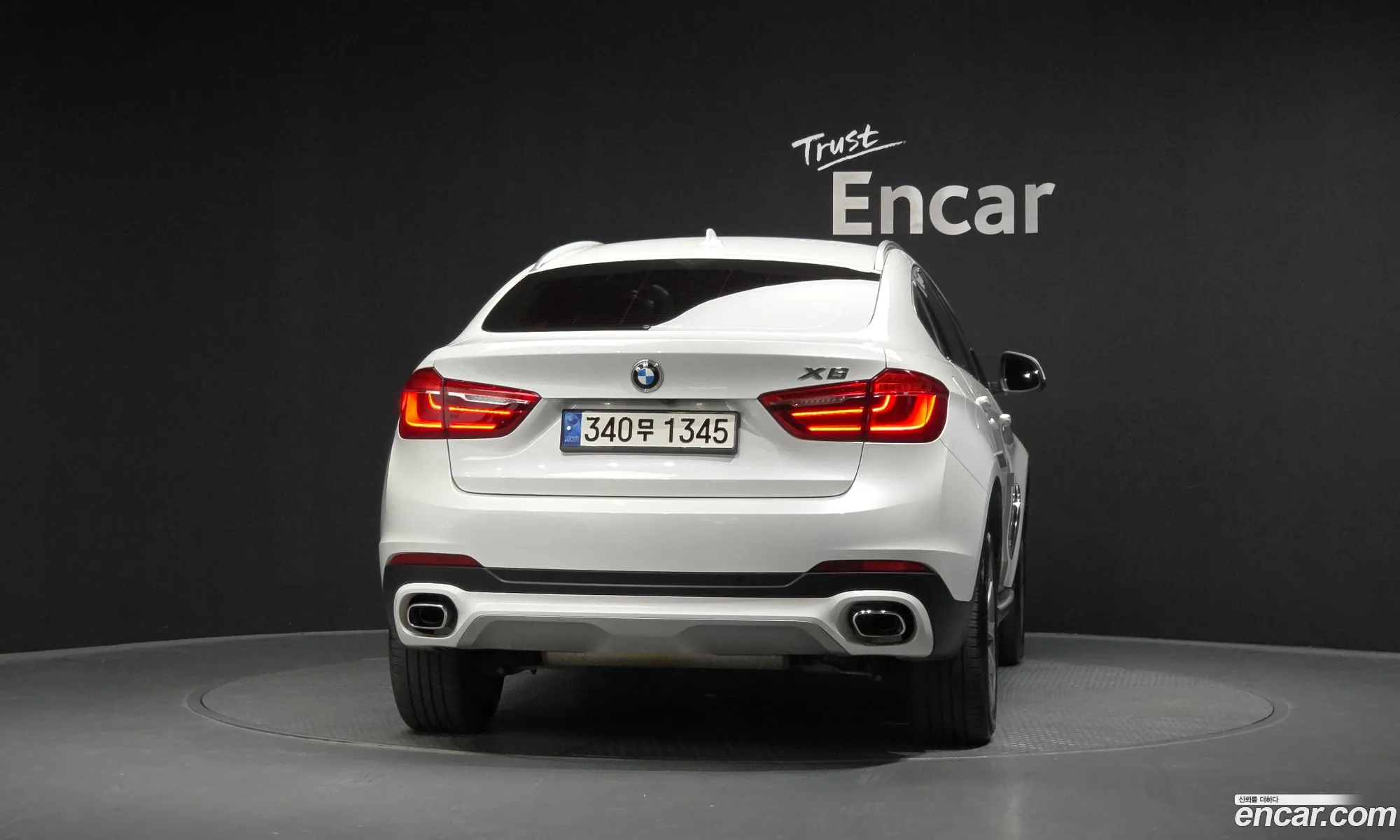 BMW X6 2017 — 2