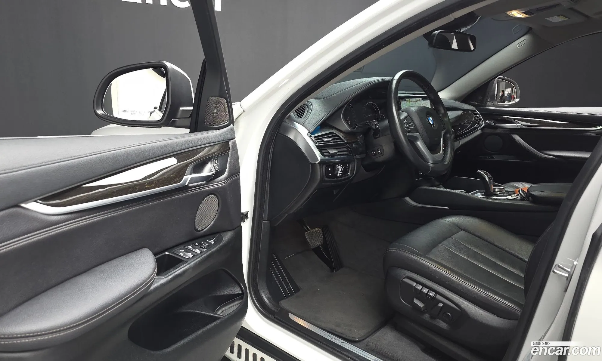 BMW X6 2017 — 19