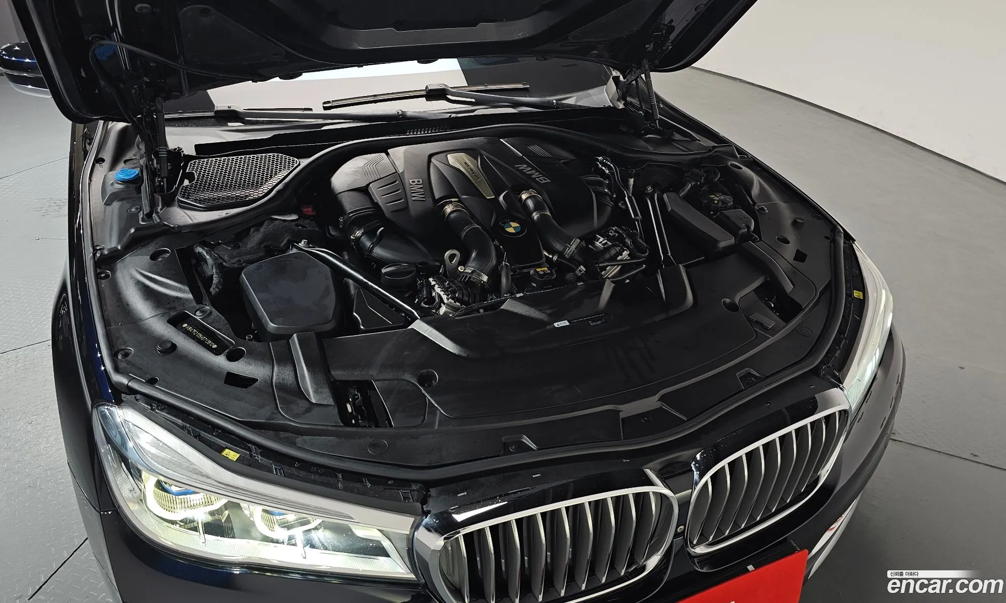BMW 7 Series 2017 — 37