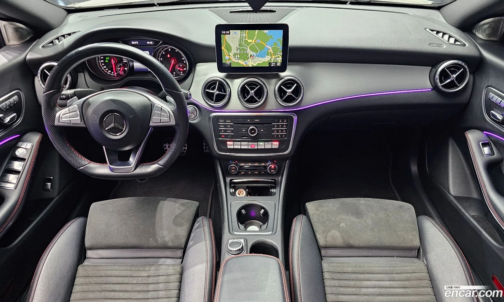 Mercedes-Benz CLA-Class C117 2017 — 12