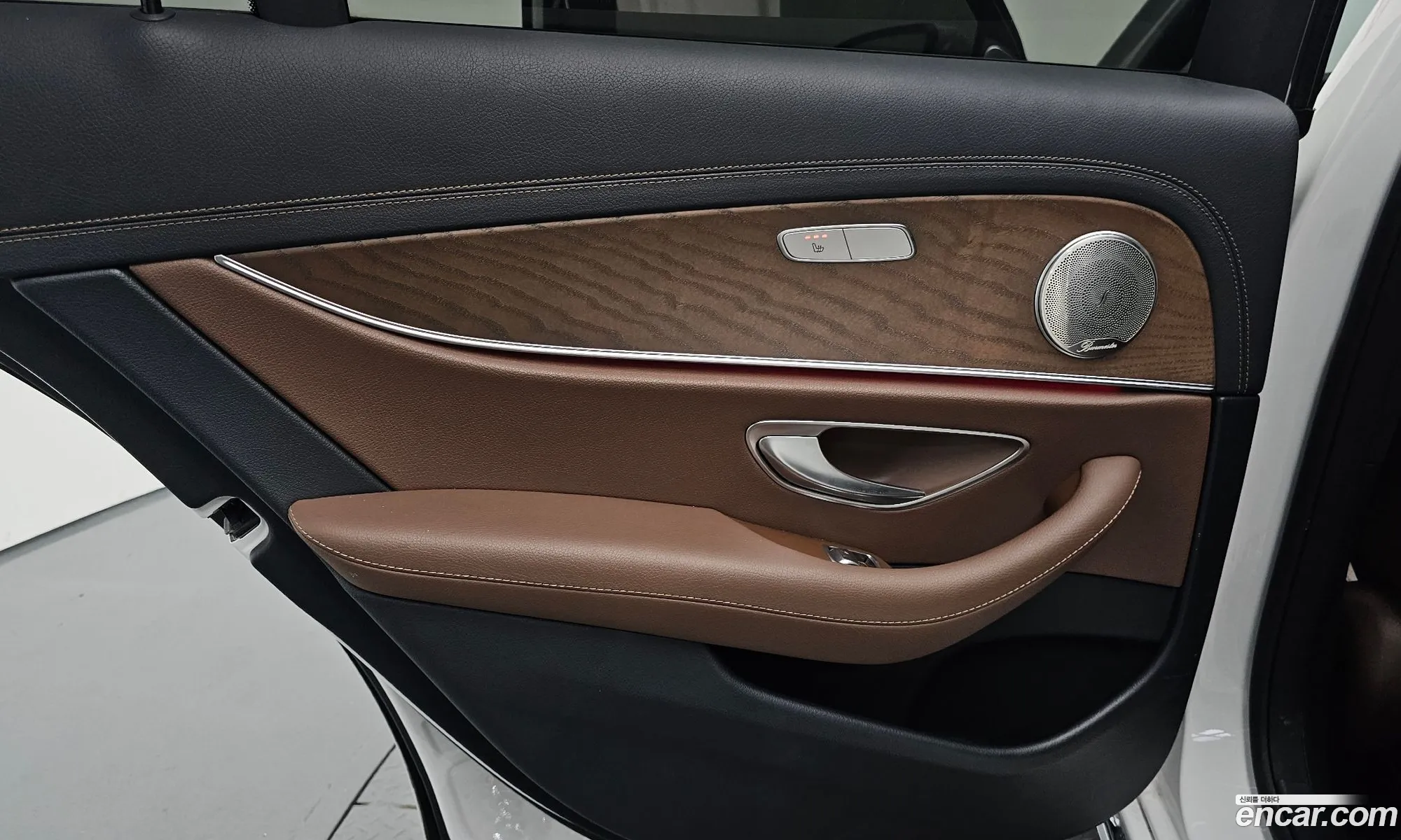 Mercedes-Benz E-Class W213 2021 — 28