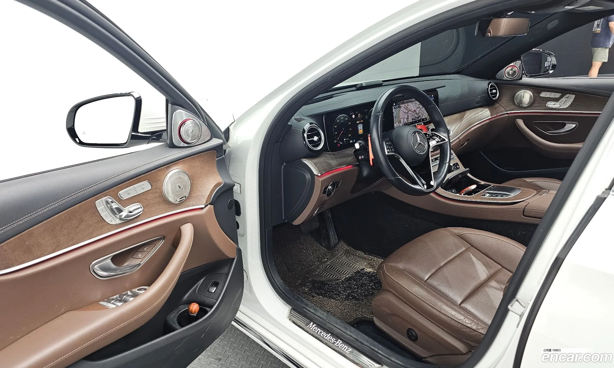 Mercedes-Benz E-Class W213 2021 — 27