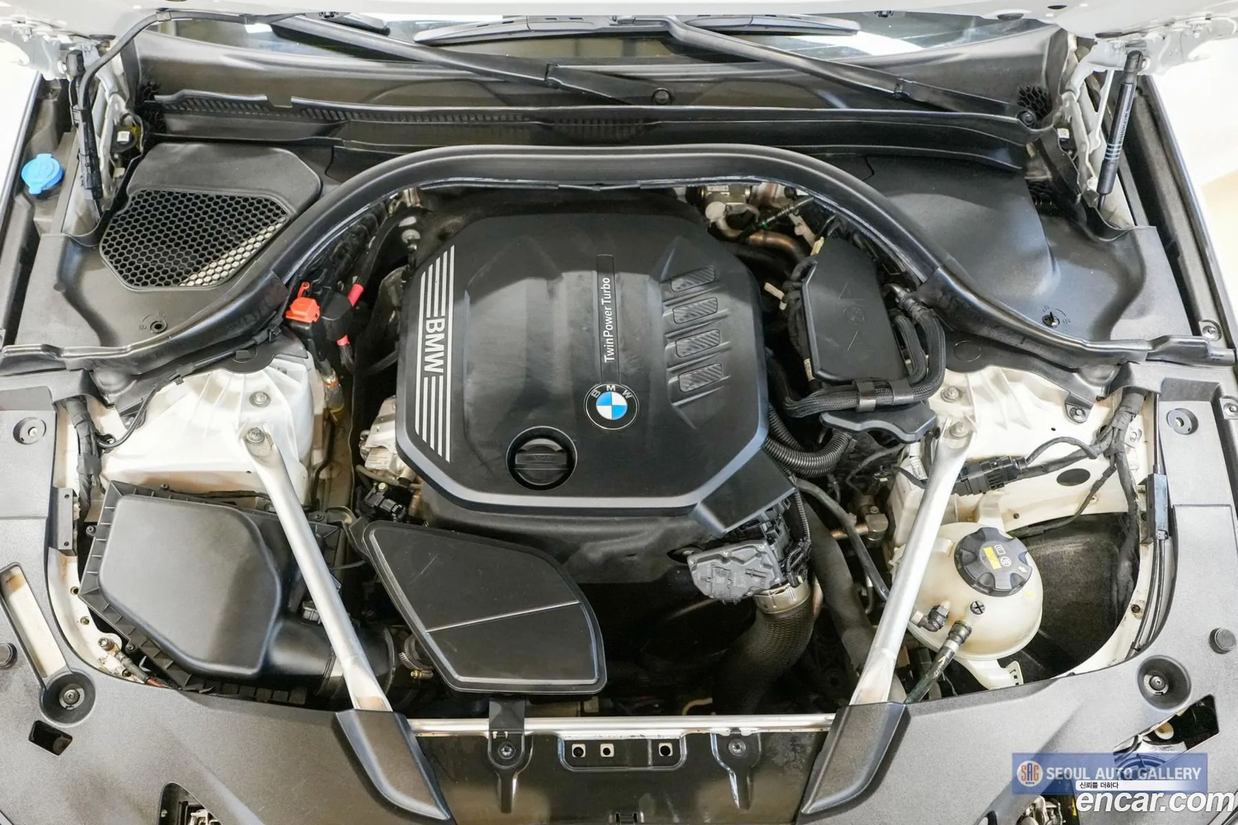 BMW 5 Series 2020 — 13