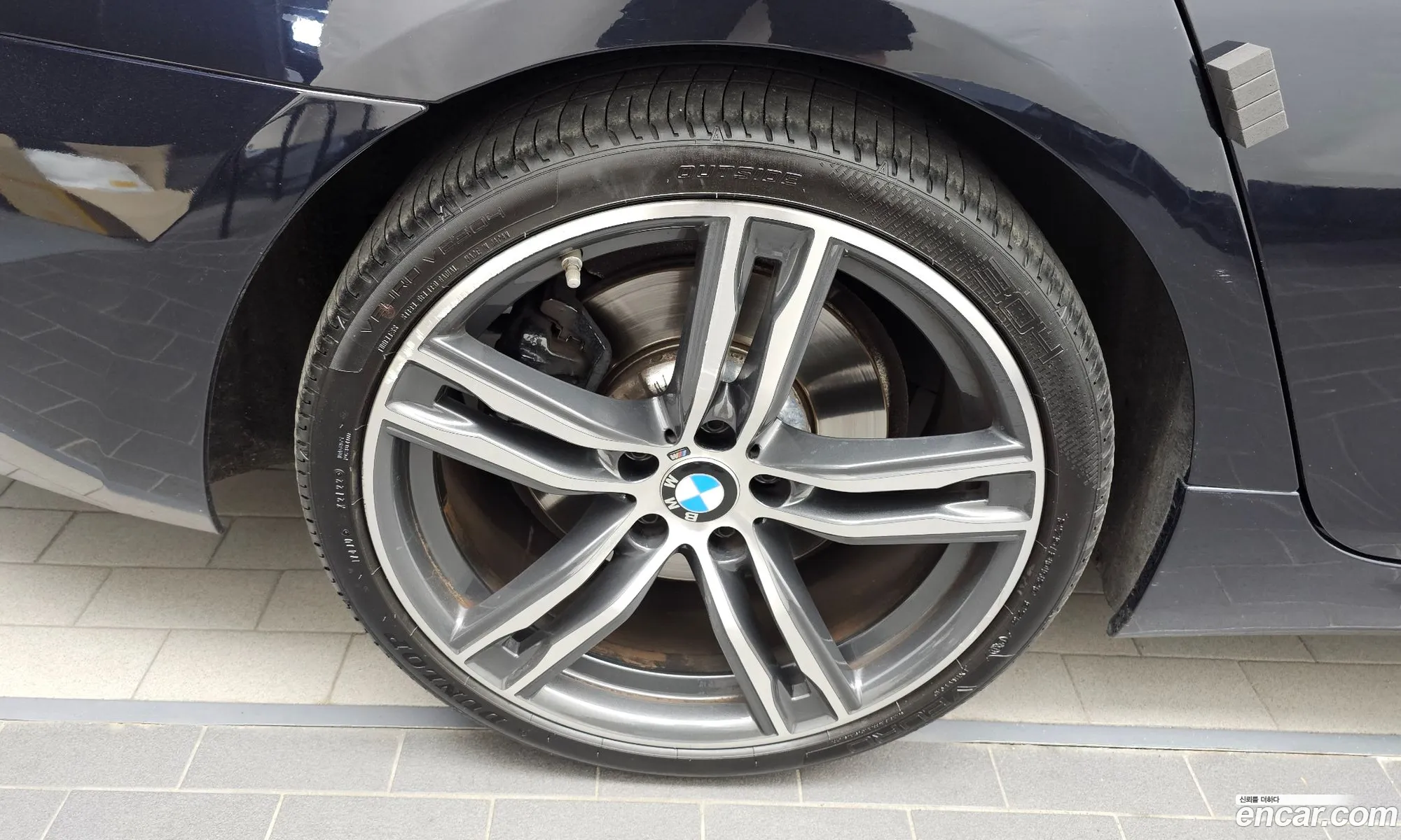 BMW 6 Series 2018 WBA6E4100JG693823 — 27