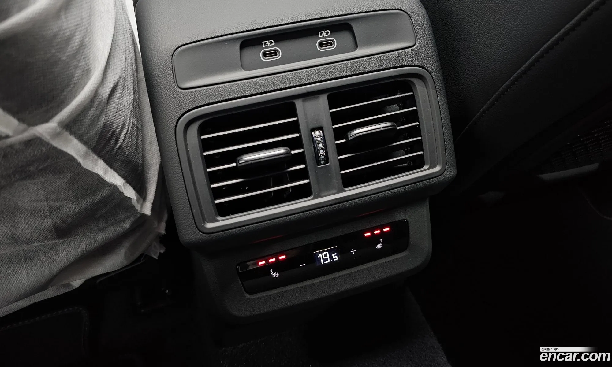 Audi Q5 2025 WAUZZZGU4S2130328 — 10
