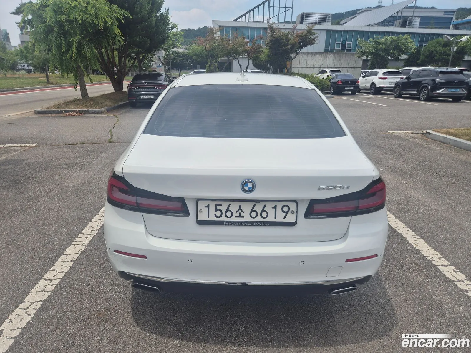 BMW 5 Series 2022 — 8
