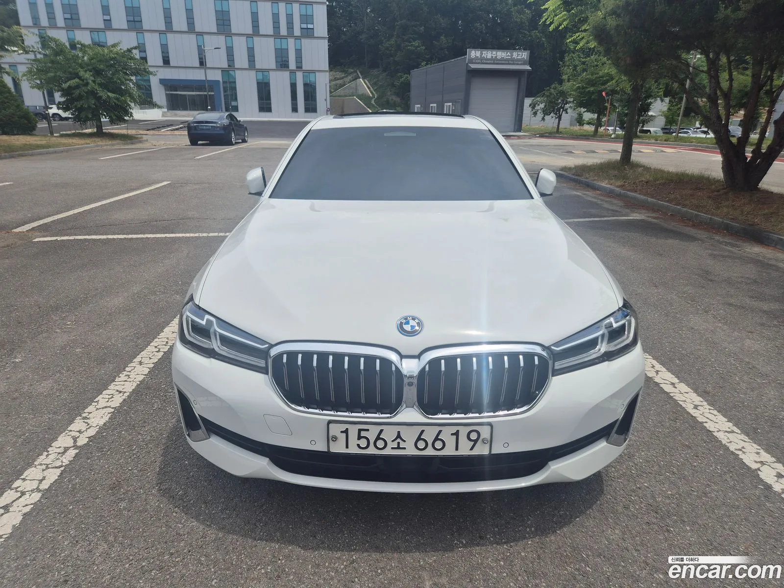 BMW 5 Series 2022 — 5