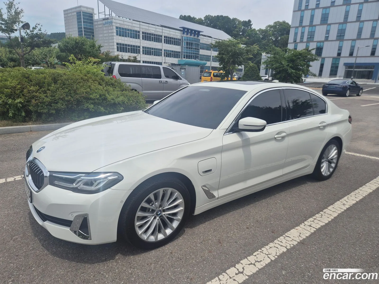 BMW 5 Series 2022 — 4