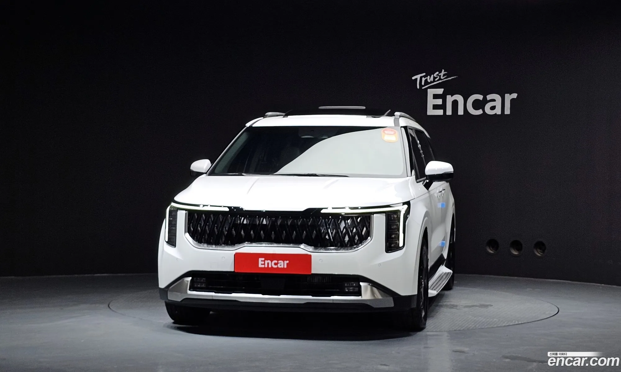 Kia Carnival 2024 — 3