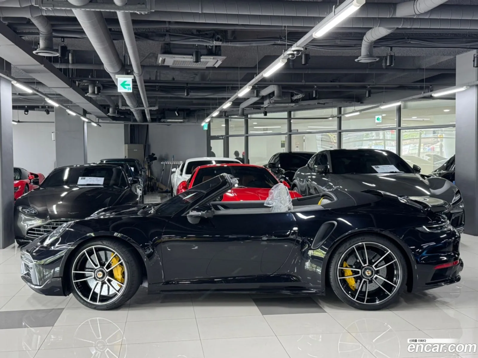 Porsche 911 2023 — 10