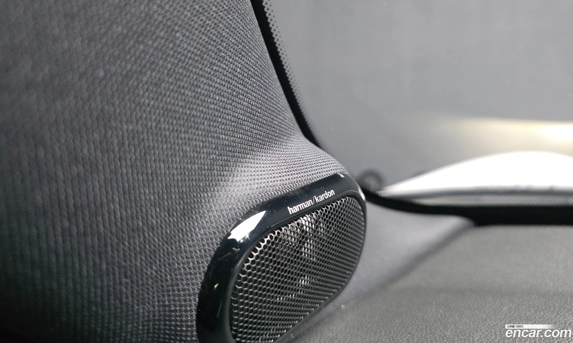 Mini Cooper Electric 2023 — 12