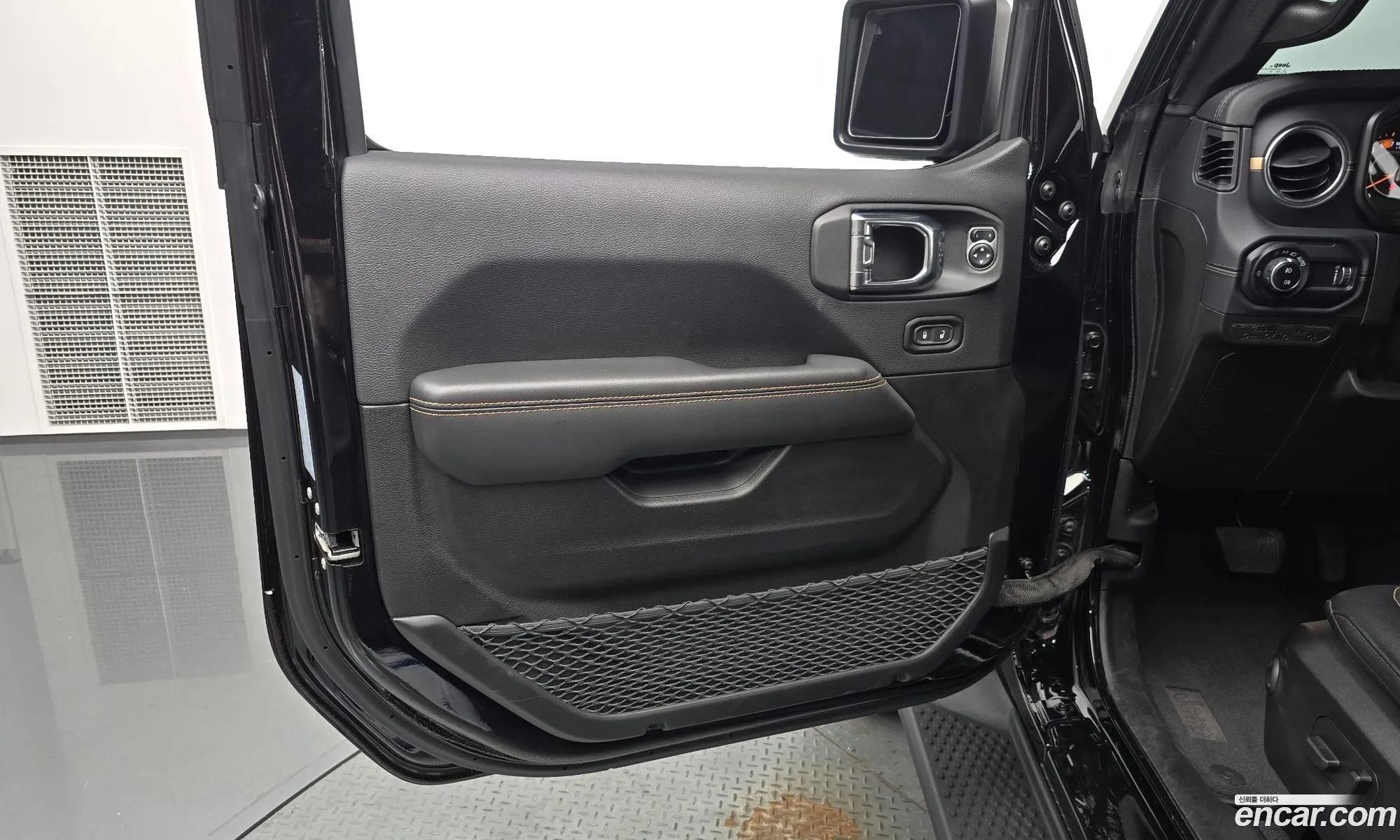 Jeep Wrangler 2025 1C4PJXEN4SW566512 — 2