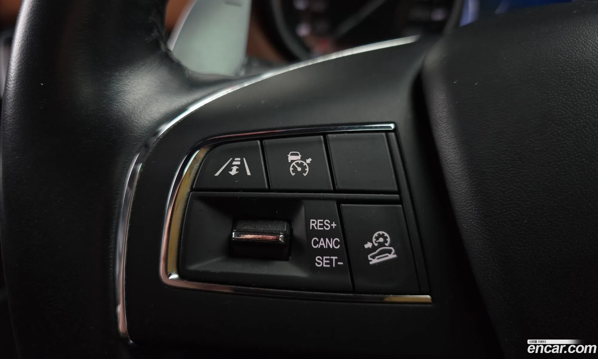 Maserati Levante 2018 ZN661XUG5JX305279 — 18