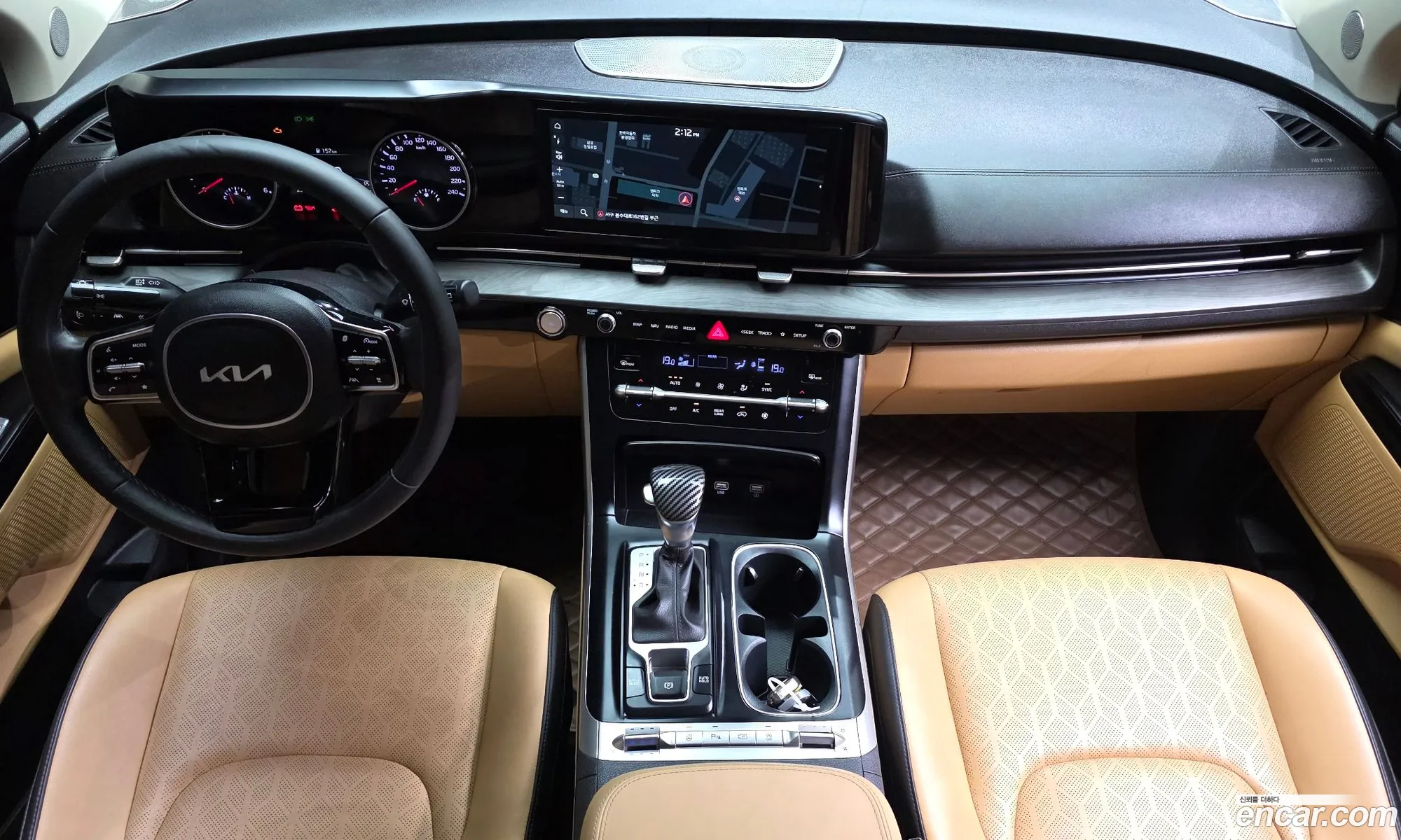 Kia Carnival 2022 — 2