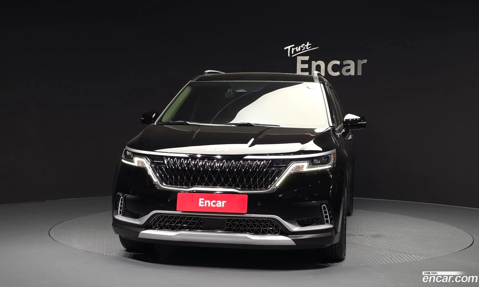 Kia Carnival 2022 — 3