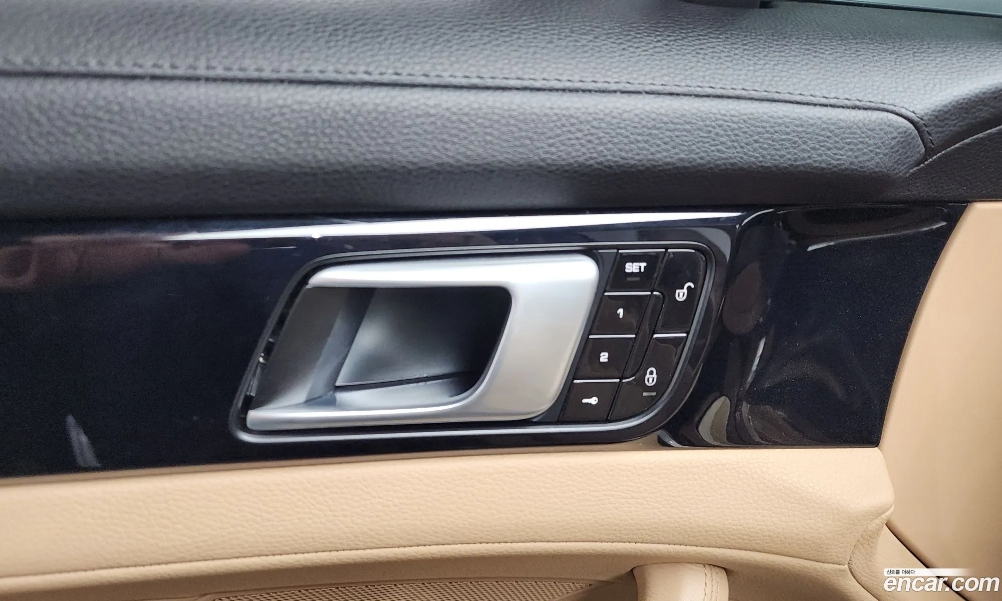 Porsche Panamera 2018 11111111111111111 — 24