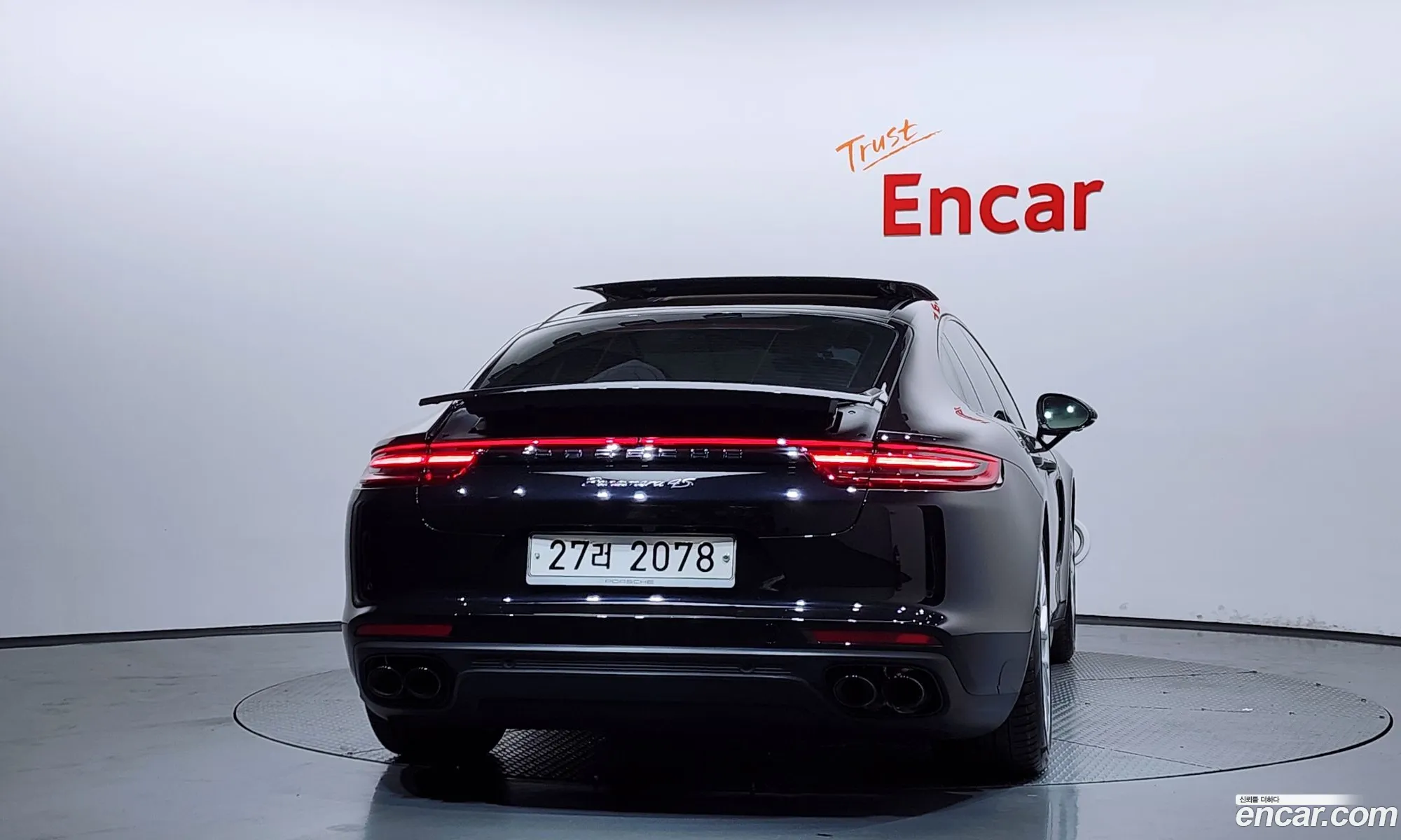 Porsche Panamera 2018 11111111111111111 — 3
