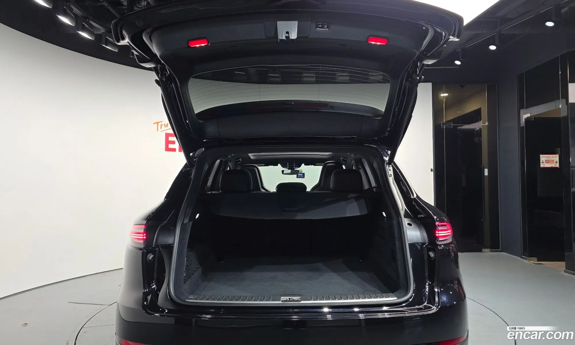 Porsche Cayenne 2019 — 21