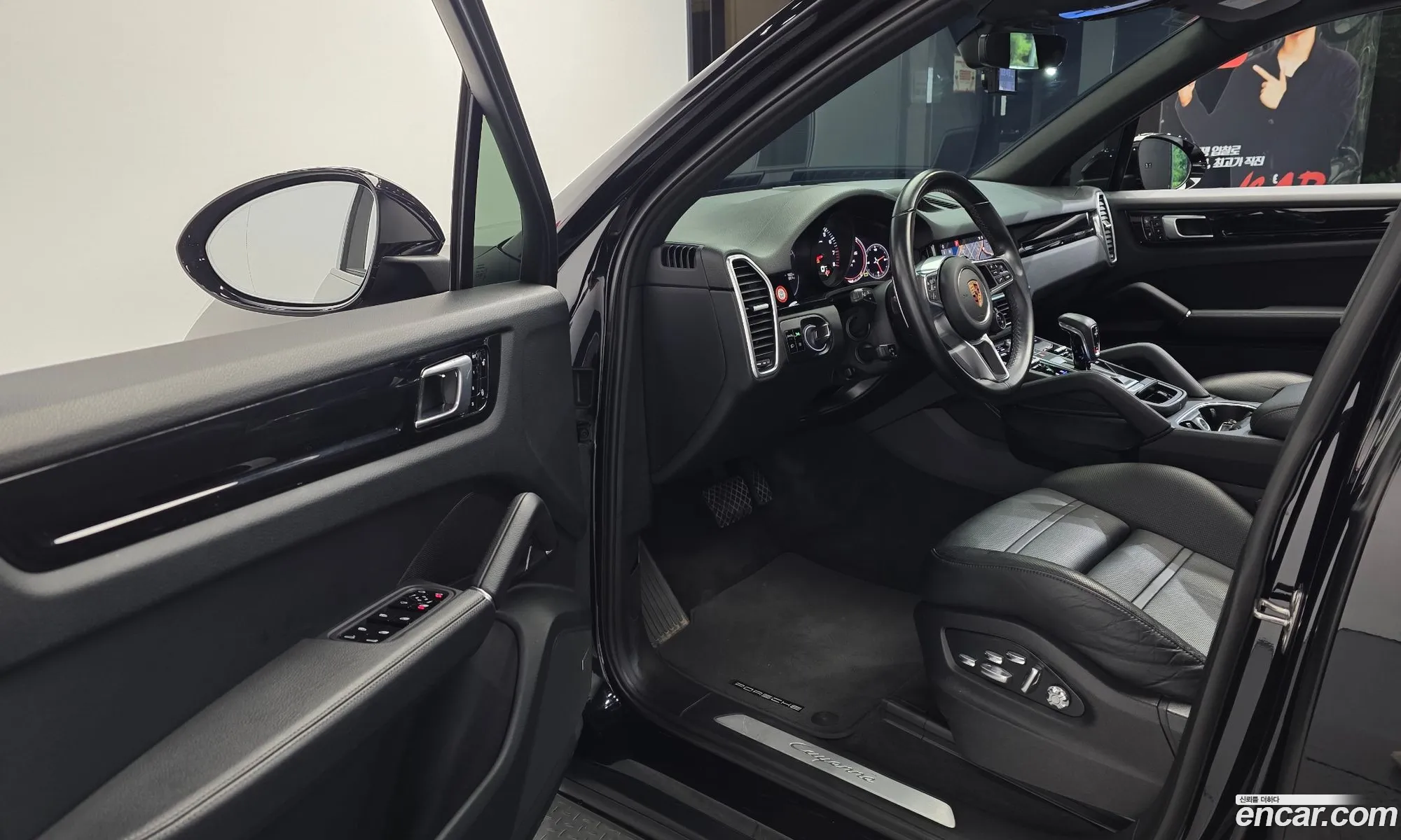 Porsche Cayenne 2019 — 28