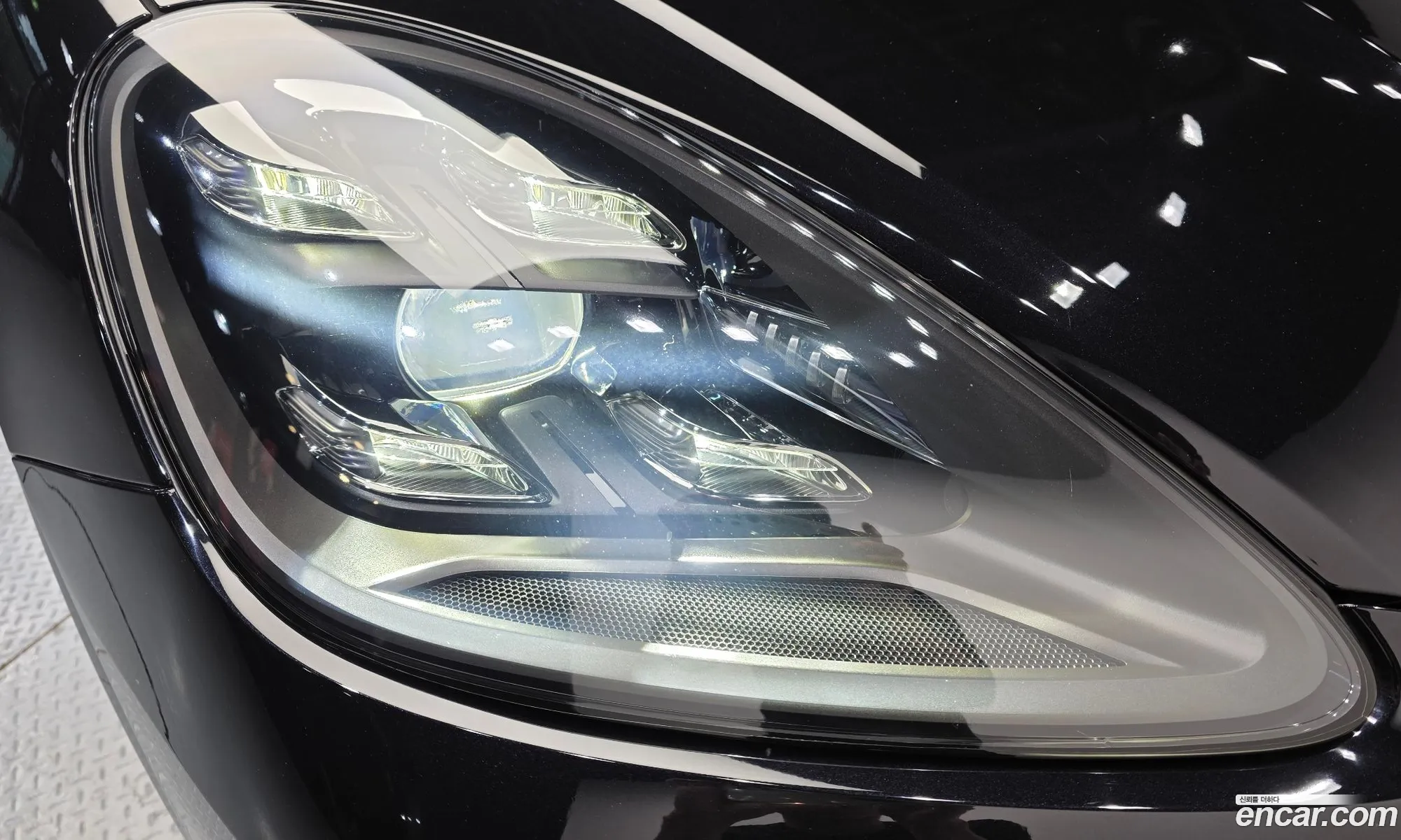 Porsche Cayenne 2019 — 3