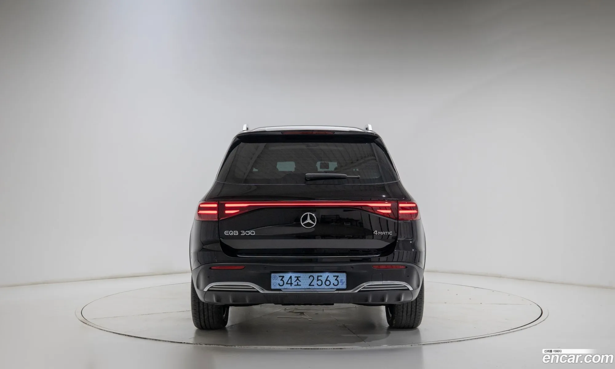 Mercedes-Benz EQB X243 2025 — 9