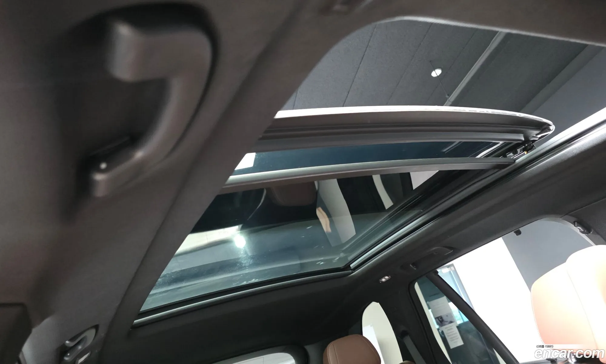 BMW X5 2022 WBACR6108N9L71704 — 10