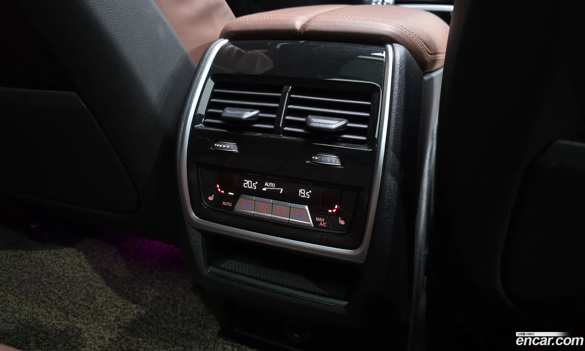BMW X5 2022 WBACR6108N9L71704 — 15
