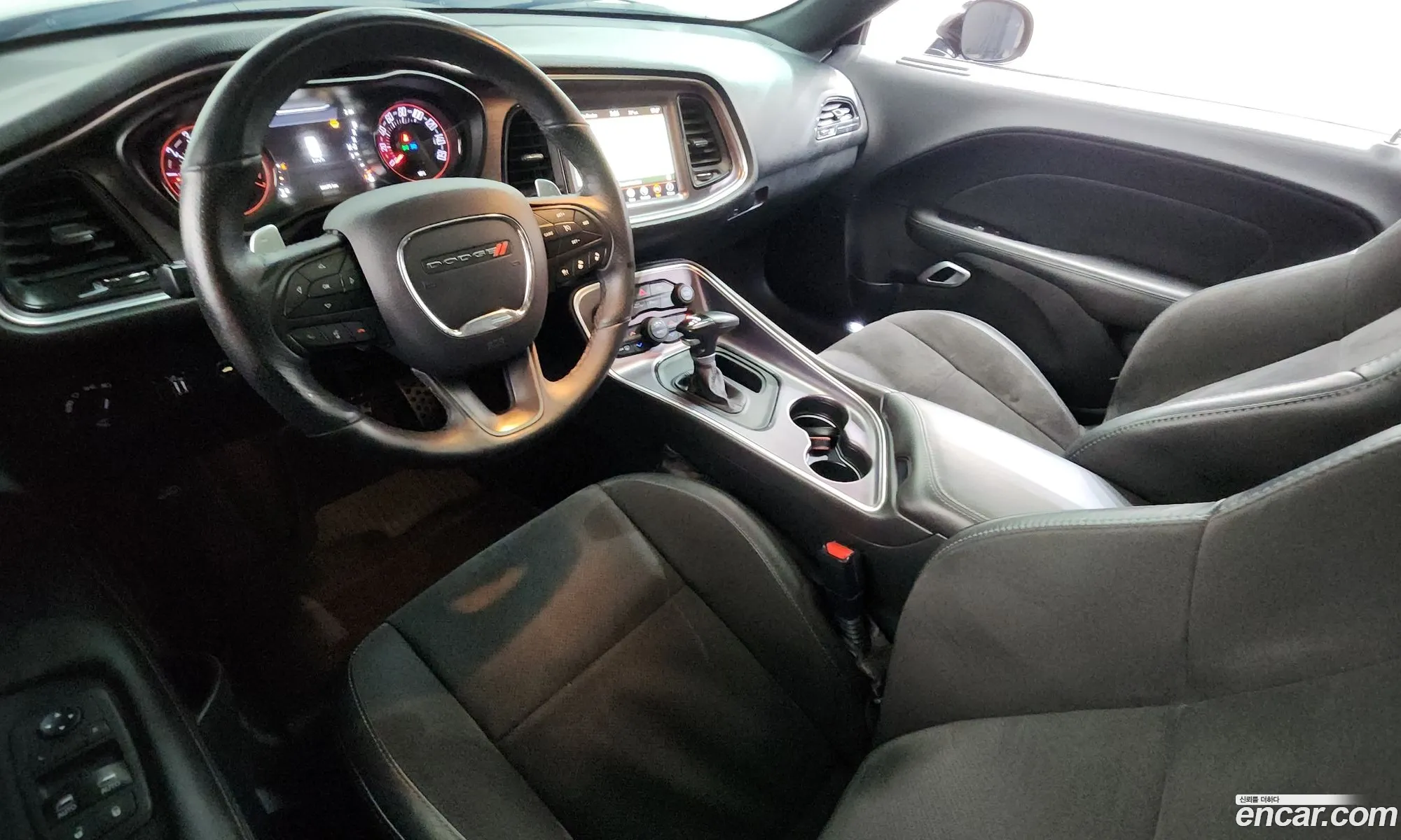 Dodge Challenger 2018 2C3CDZGG3JH316129 — 25