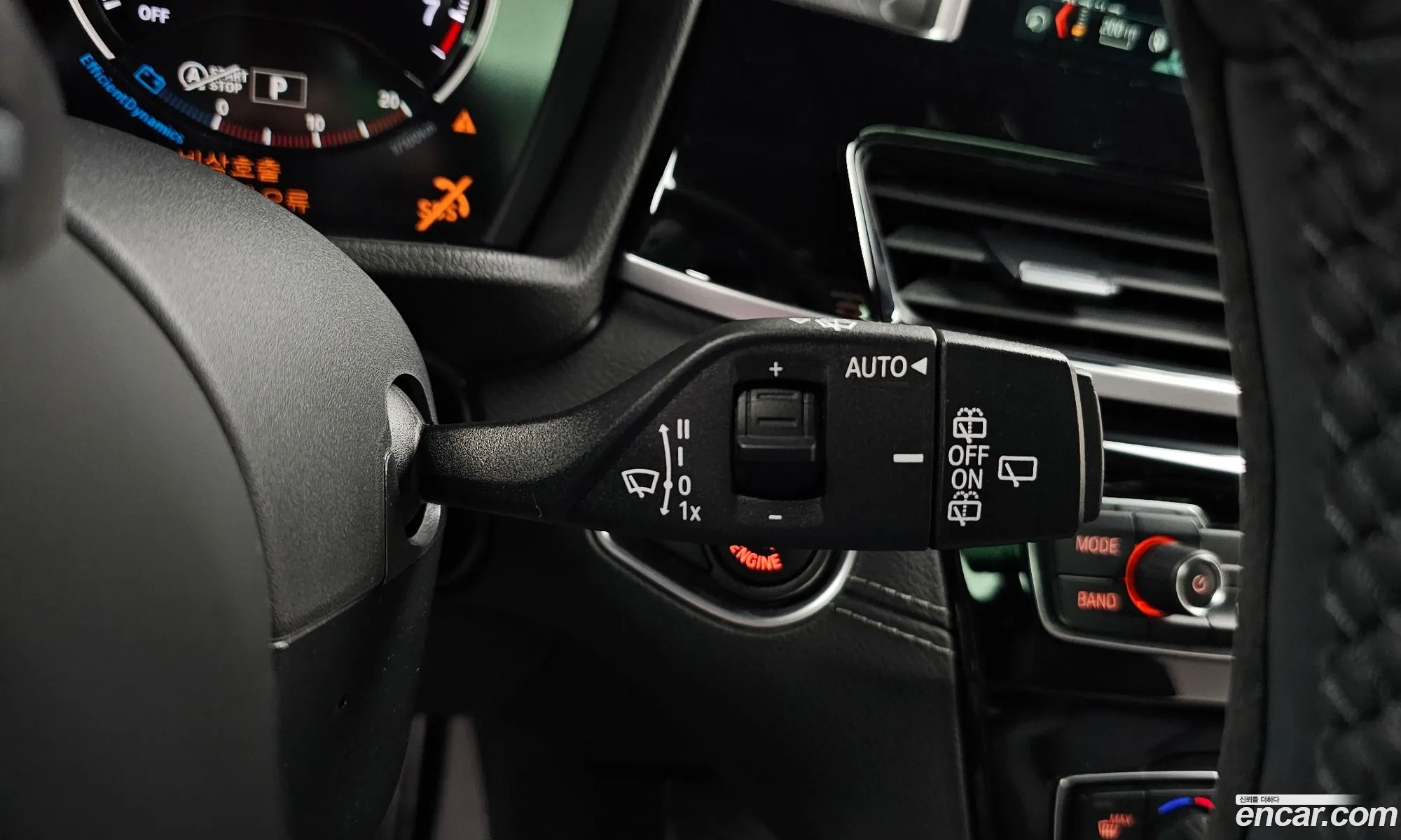 BMW X2 2019 WBAYJ5107KEF55951 — 30