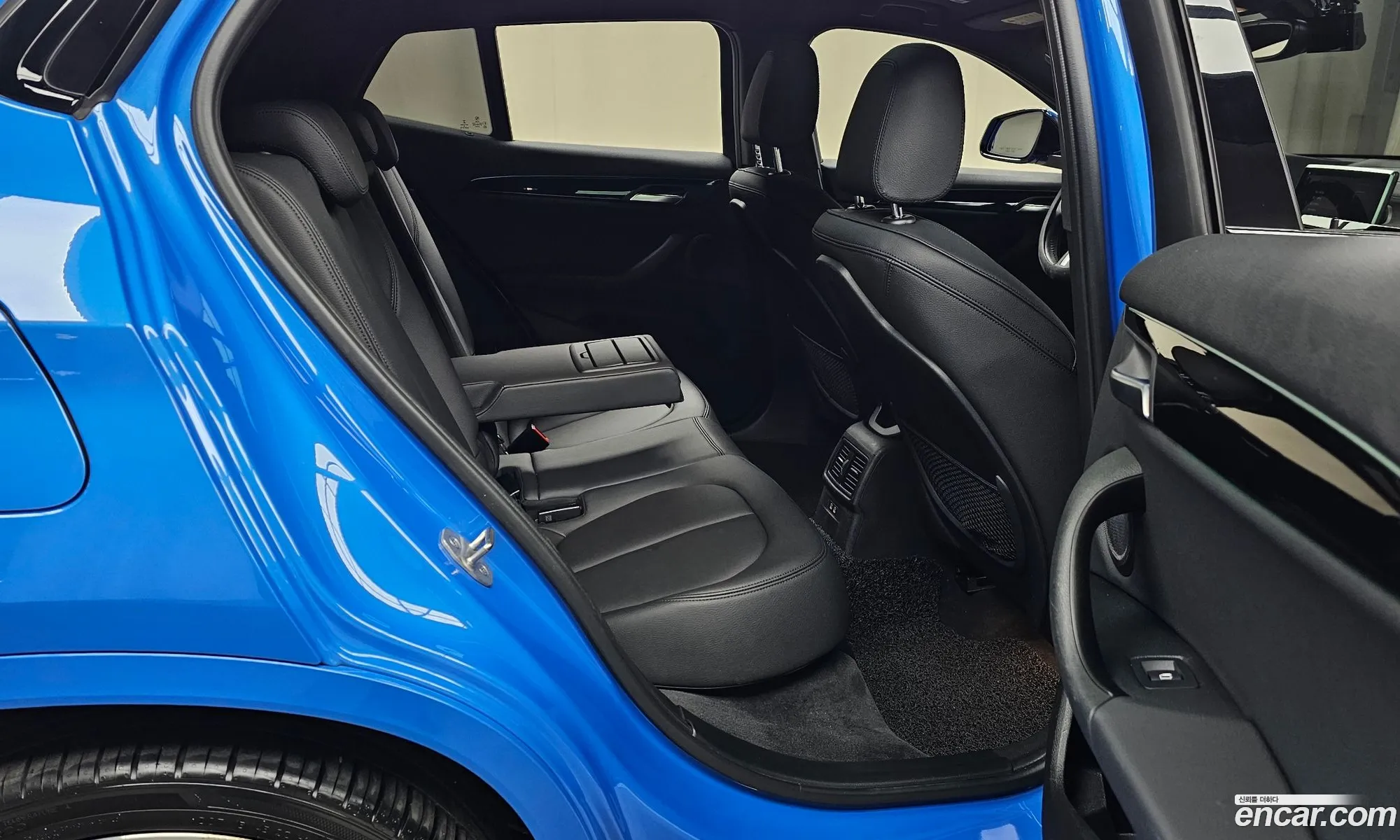 BMW X2 2019 WBAYJ5107KEF55951 — 25