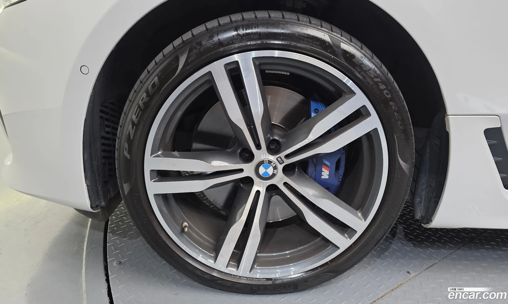 BMW 6 Series GT 2023 — 9