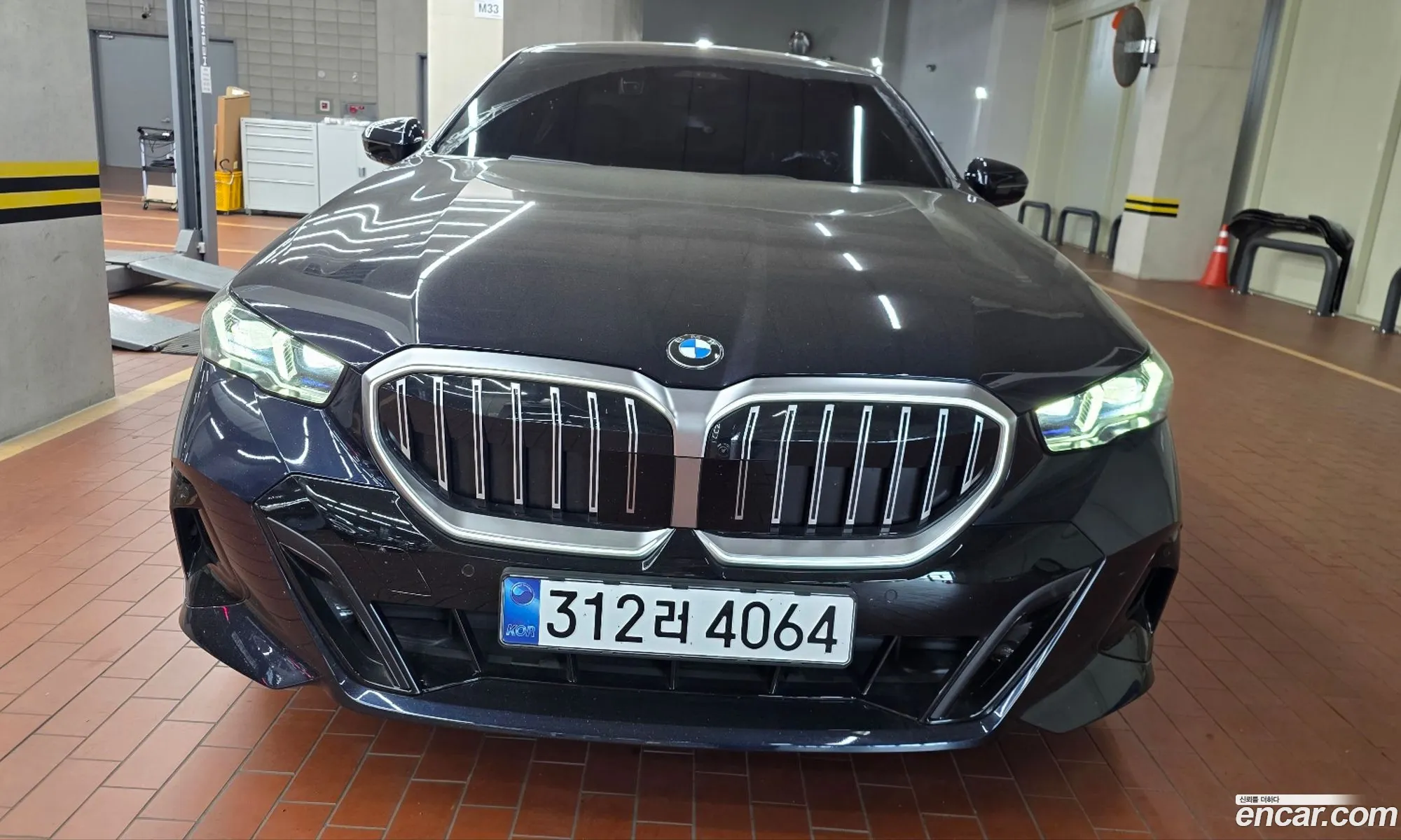 BMW 5 Series 2025 — 6
