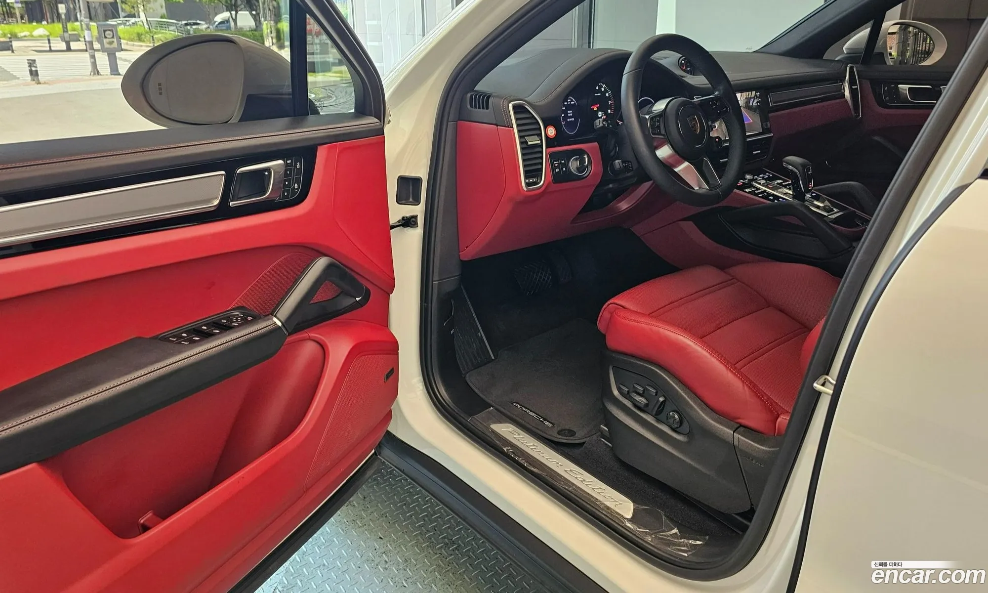 Porsche Cayenne 2023 — 8