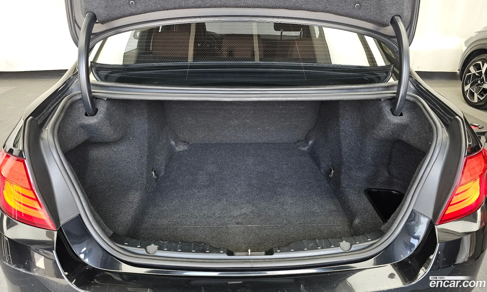 BMW 5 Series 2013 — 14