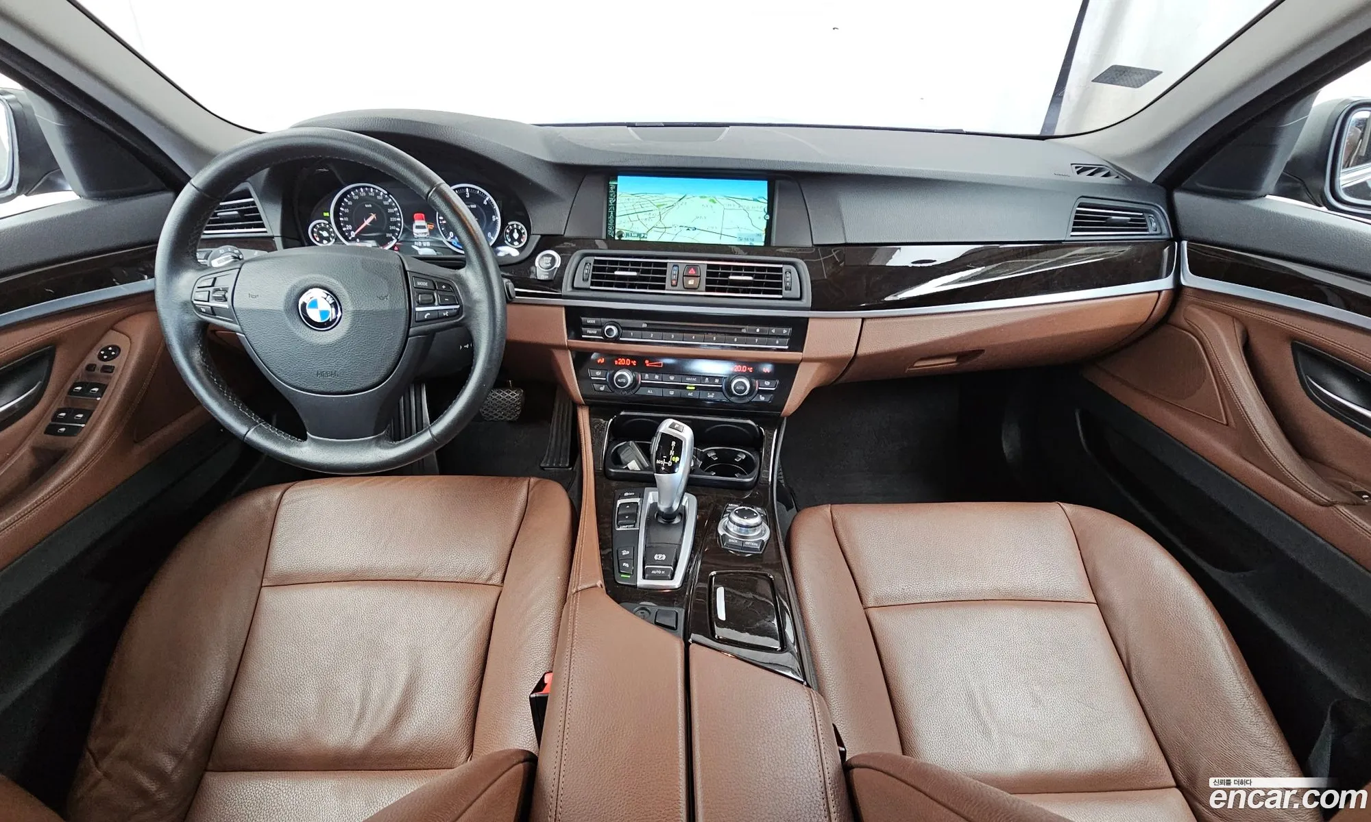 BMW 5 Series 2013 — 17