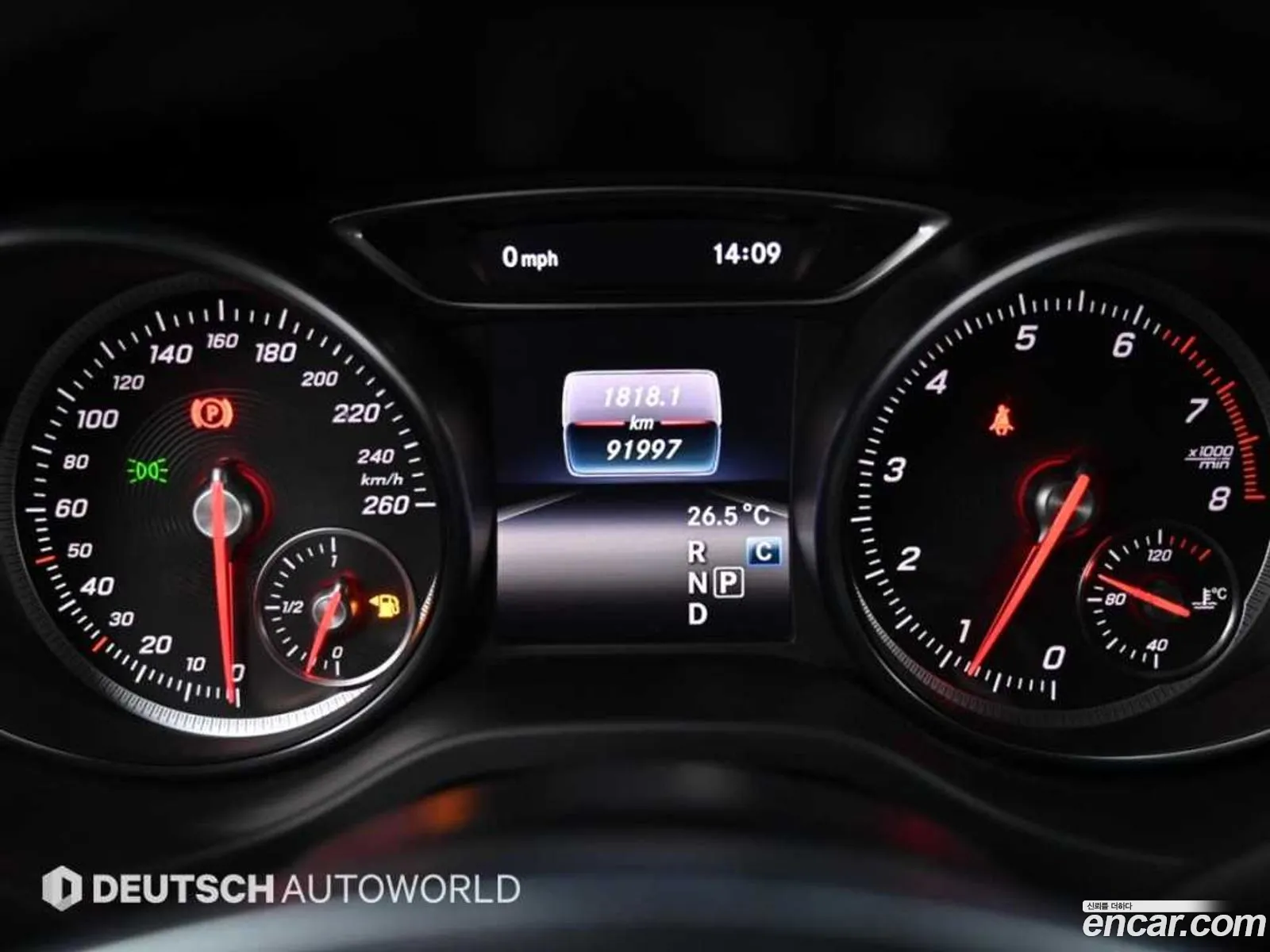 Mercedes-Benz CLA-Class C117 2018 — 17