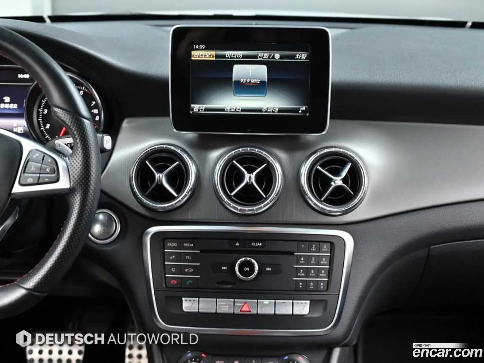 Mercedes-Benz CLA-Class C117 2018 — 2