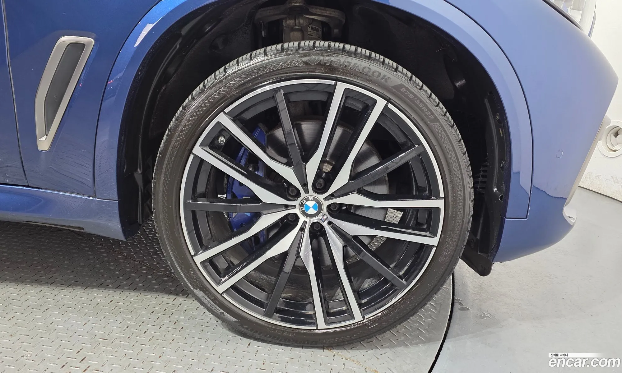 BMW X5 2020 — 7